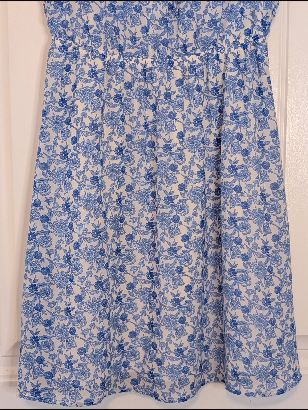 Monteau Blue and White Floral Patterned Ruffle Sleeve Dress - Picture 5 of 12
